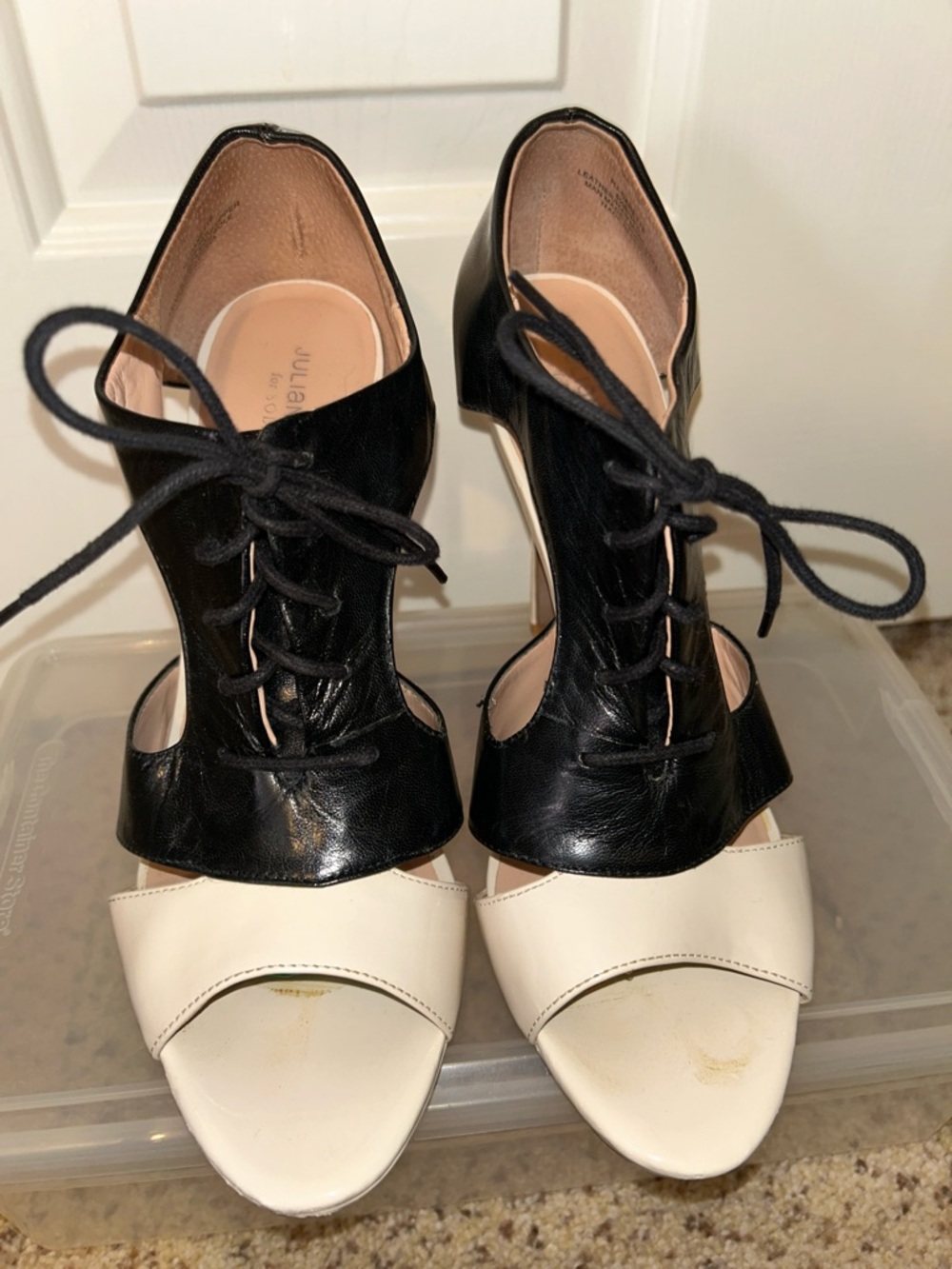 Julianne Hough Women's Black and Cream Lace-Up Heeled Sandals